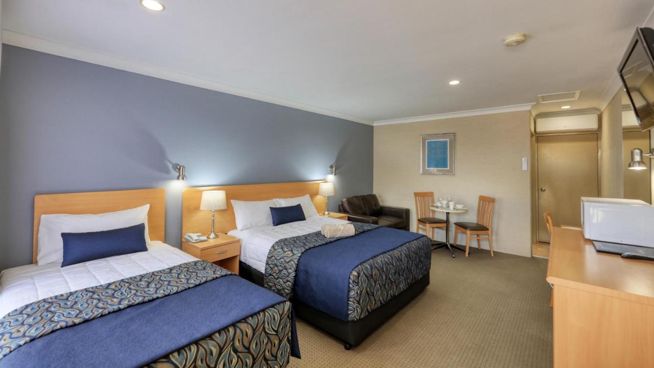 Edward Parry Motel And Apartments Tamworth Zewnętrze zdjęcie