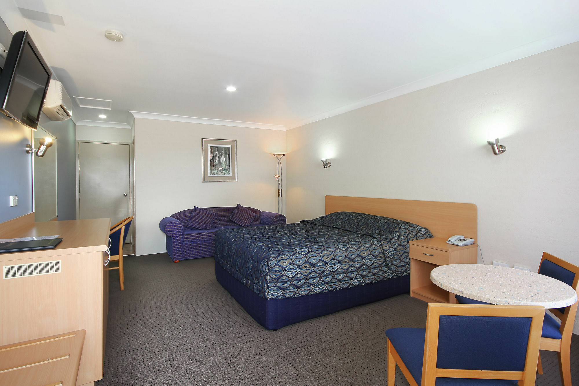 Edward Parry Motel And Apartments Tamworth Zewnętrze zdjęcie